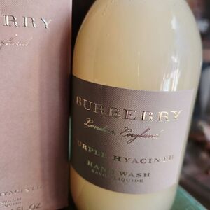 NEW Burberry Purple Hyacinth Hand Soap